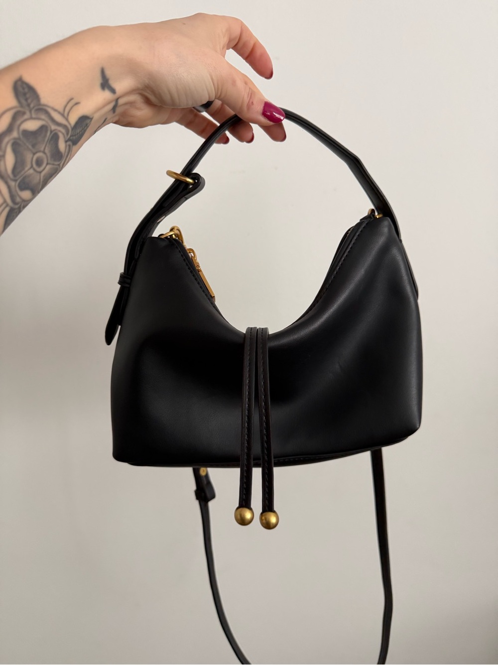 Zara Slouchy Vegan Leather Handbag with Gold Bead Accents - Picture 7 of 8